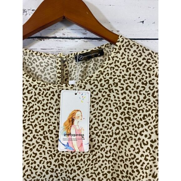 ￼ Pretty garden, leopard print, long dress size medium - Picture 3 of 5